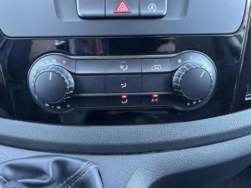 Mercedes-Benz Vito usata a Cuneo (14)