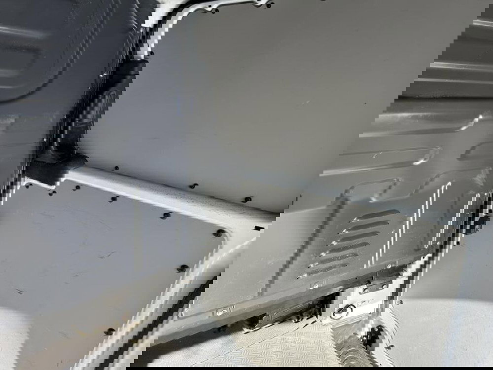 Mercedes-Benz Vito usata a Cuneo (8)