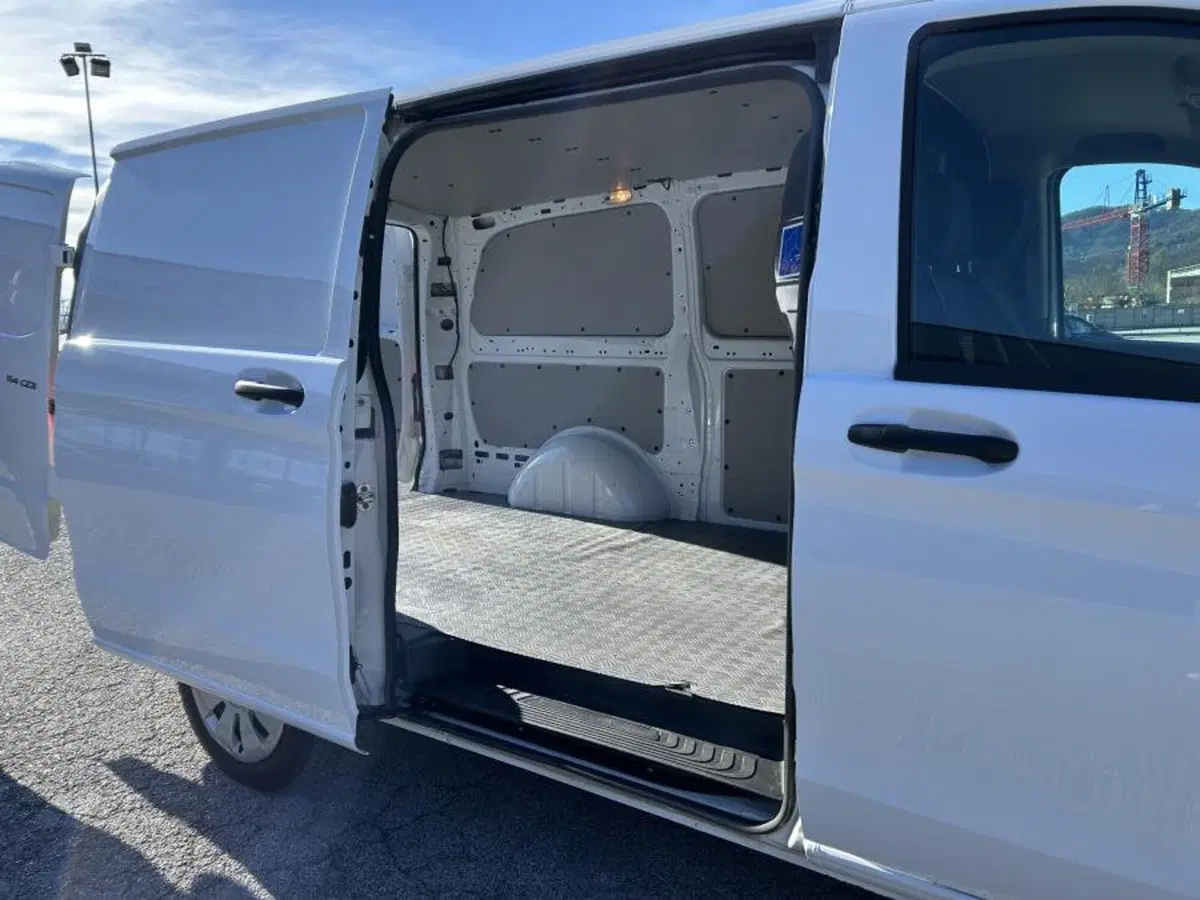 Mercedes-Benz Vito usata a Cuneo (9)