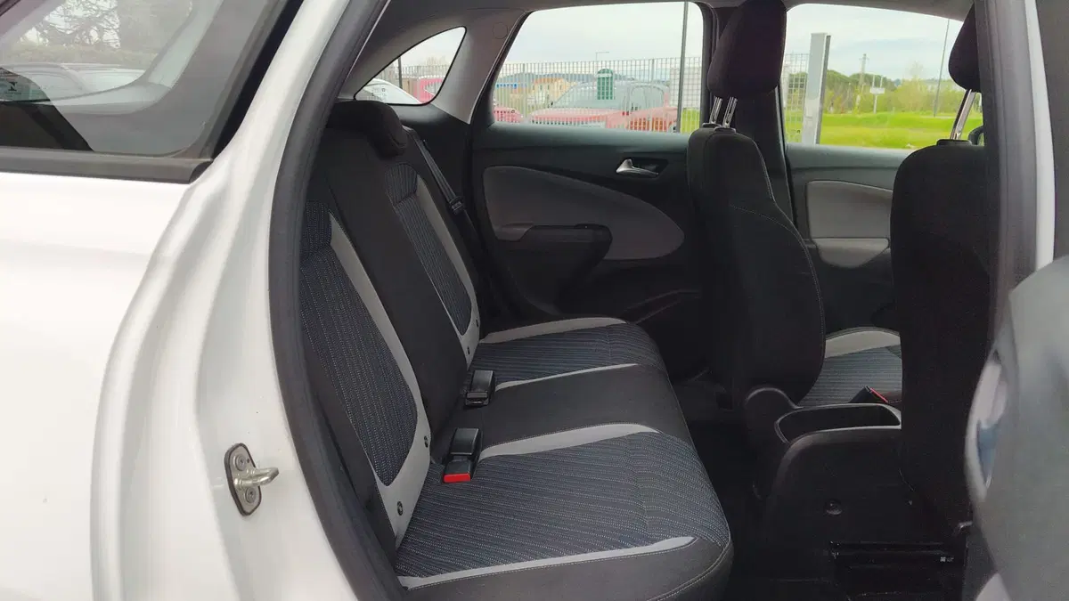 Opel Crossland X usata a Firenze (12)