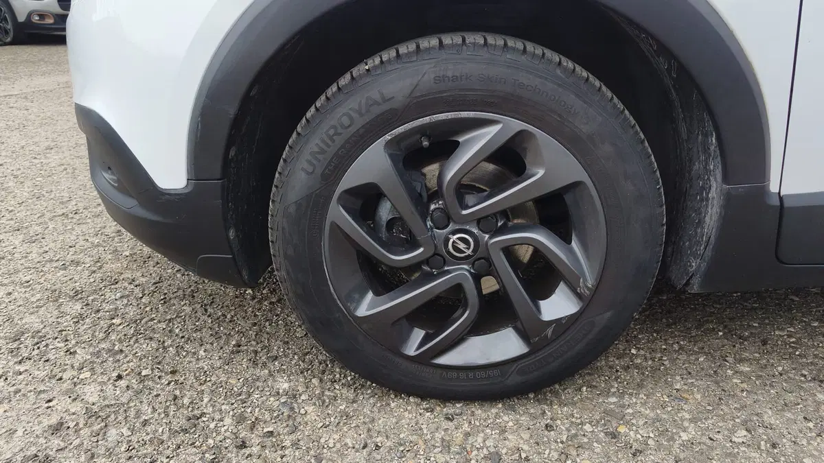 Opel Crossland X usata a Firenze (5)