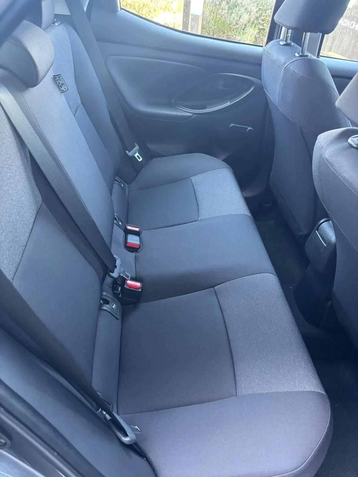 Mazda Mazda2 Hybrid nuova a Frosinone (6)