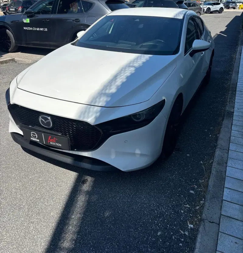 Mazda Mazda3 Hatchback usata a Frosinone (3)