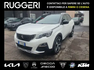 Peugeot 3008 BlueHDi 130 S&amp;S EAT8 Allure Pack del 2019 usata a Rimini