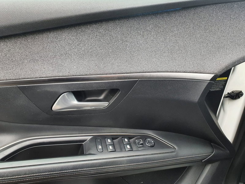 Peugeot 3008 usata a Rimini (15)