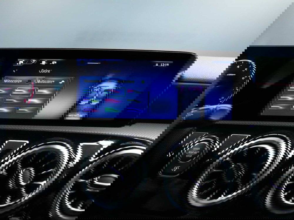 Mercedes-Benz Classe A usata a Venezia (16)