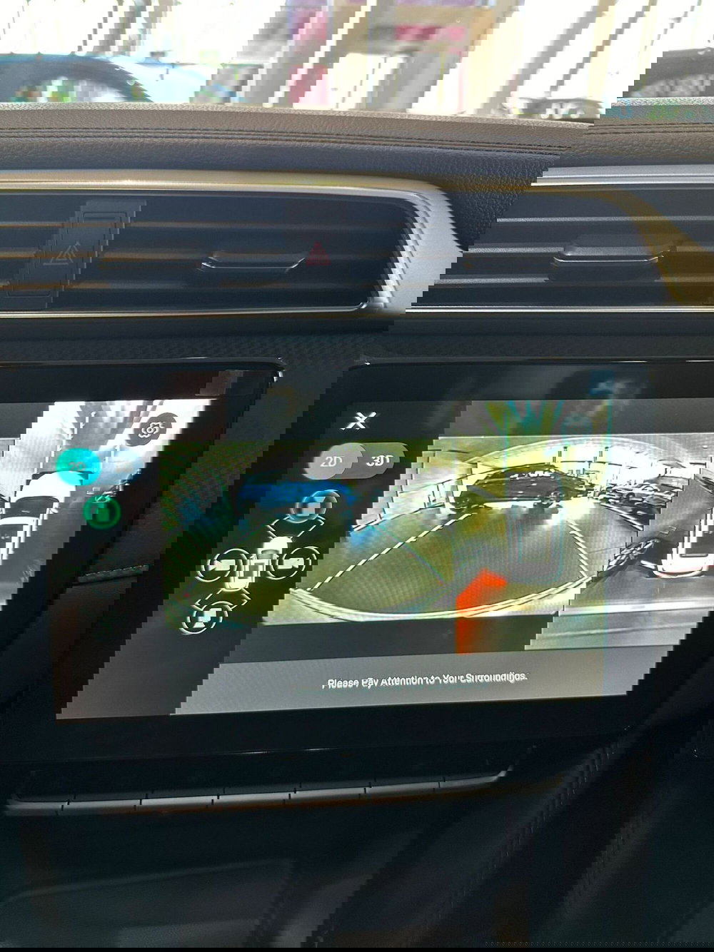 Mg ZS (2021-->) usata a Lucca (13)