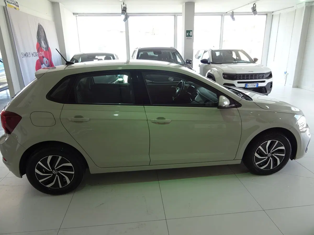 Volkswagen Polo usata a Lucca (5)