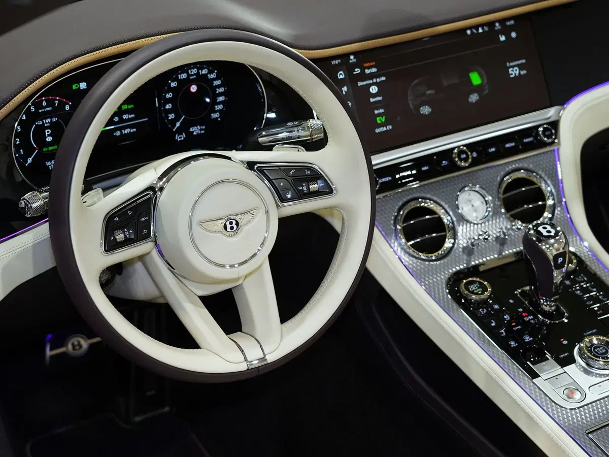 Bentley Continental GT usata a Milano (6)