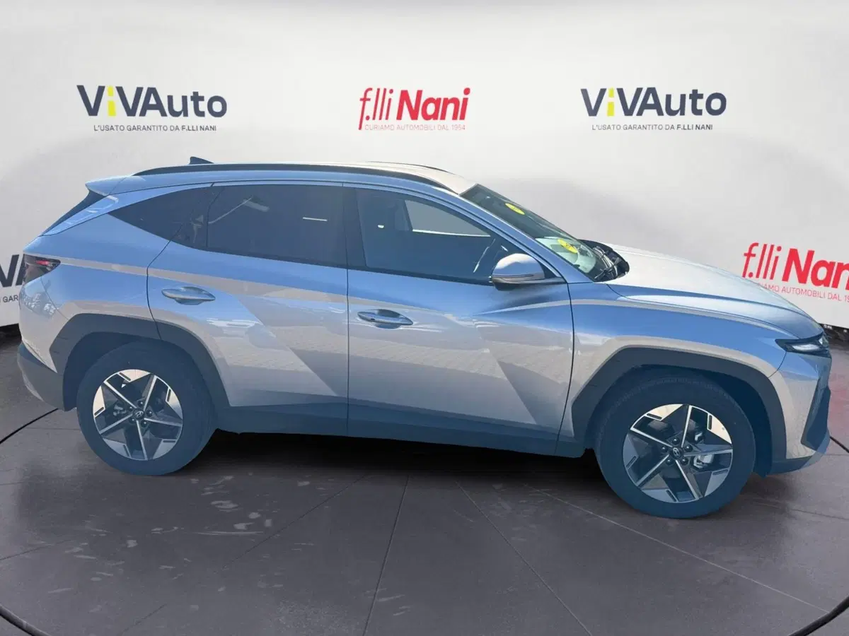 Hyundai Tucson nuova a La Spezia (4)