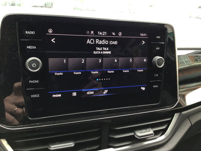 Volkswagen T-Roc usata a Genova (15)