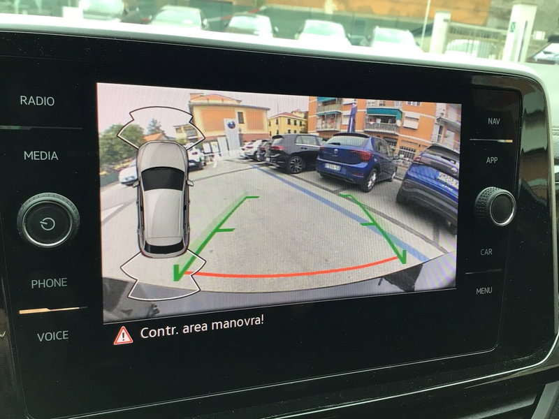 Volkswagen T-Roc usata a Genova (19)