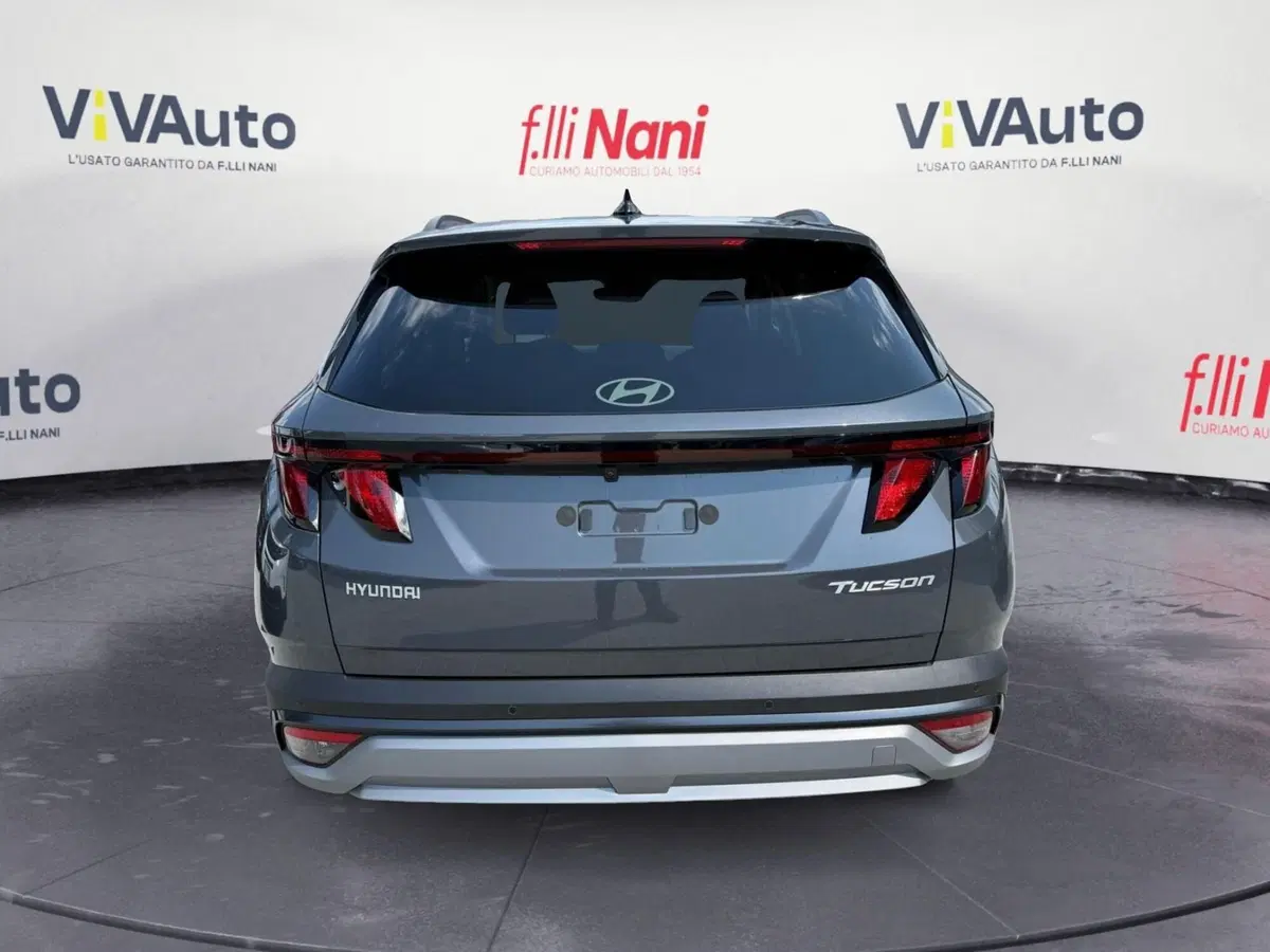 Hyundai Tucson nuova a La Spezia (5)