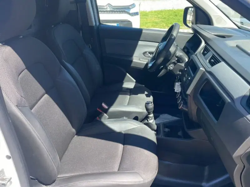 Renault Kangoo usata a Foggia (8)