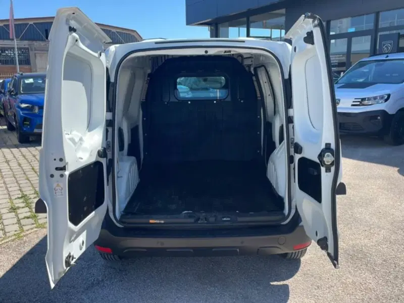 Renault Kangoo usata a Foggia (3)