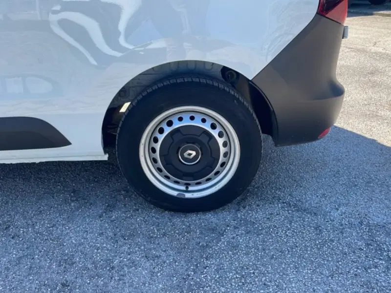 Renault Kangoo usata a Foggia (5)