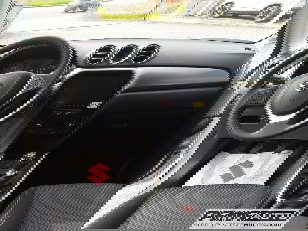 Suzuki Vitara nuova a Parma (8)