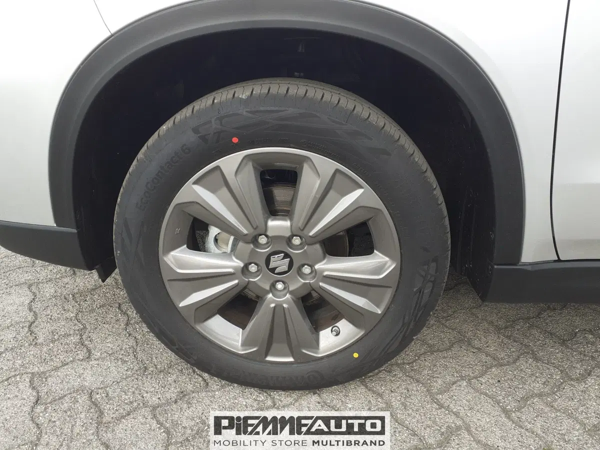 Suzuki Vitara nuova a Parma (10)