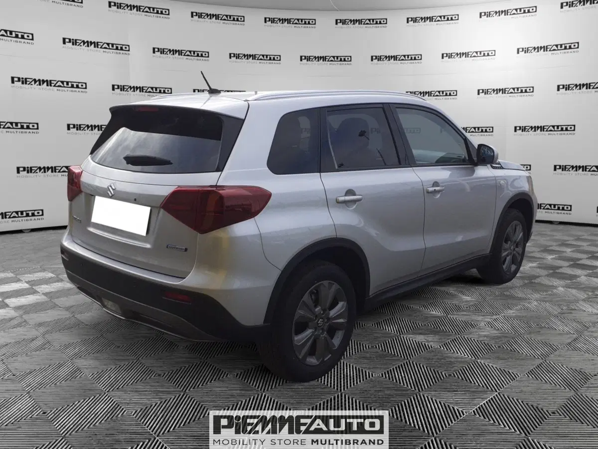 Suzuki Vitara nuova a Parma (4)