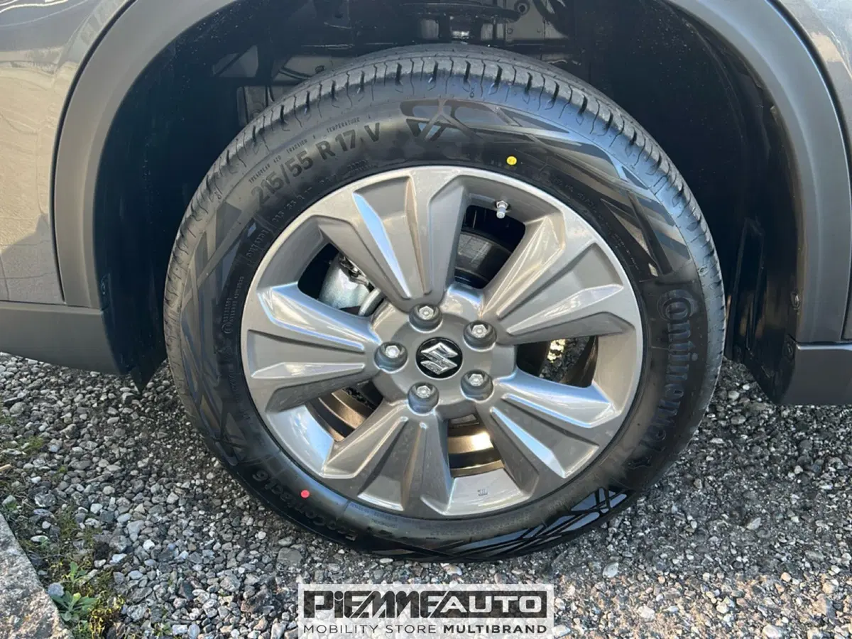 Suzuki Vitara nuova a Piacenza (11)