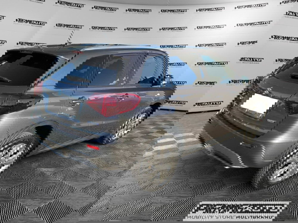 Suzuki Vitara nuova a Piacenza (2)