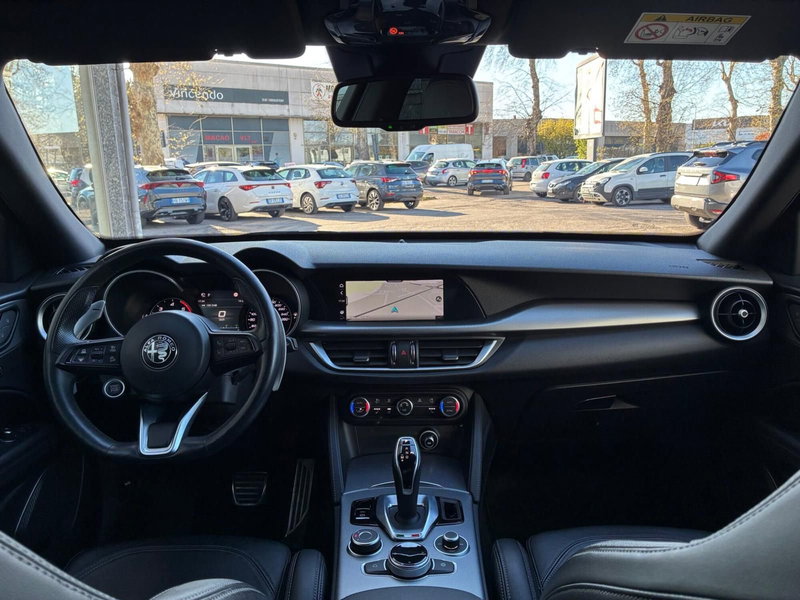 Alfa Romeo Stelvio usata a Monza e Brianza (8)