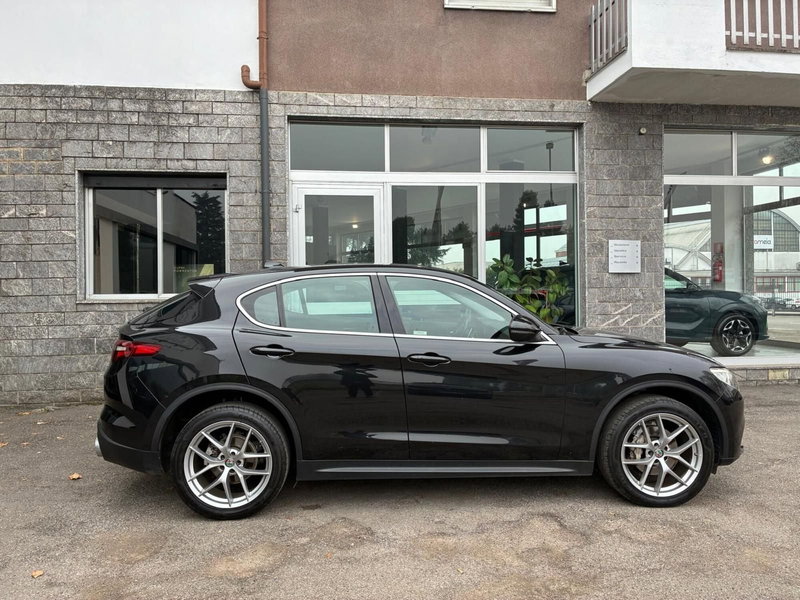 Alfa Romeo Stelvio usata a Monza e Brianza (5)