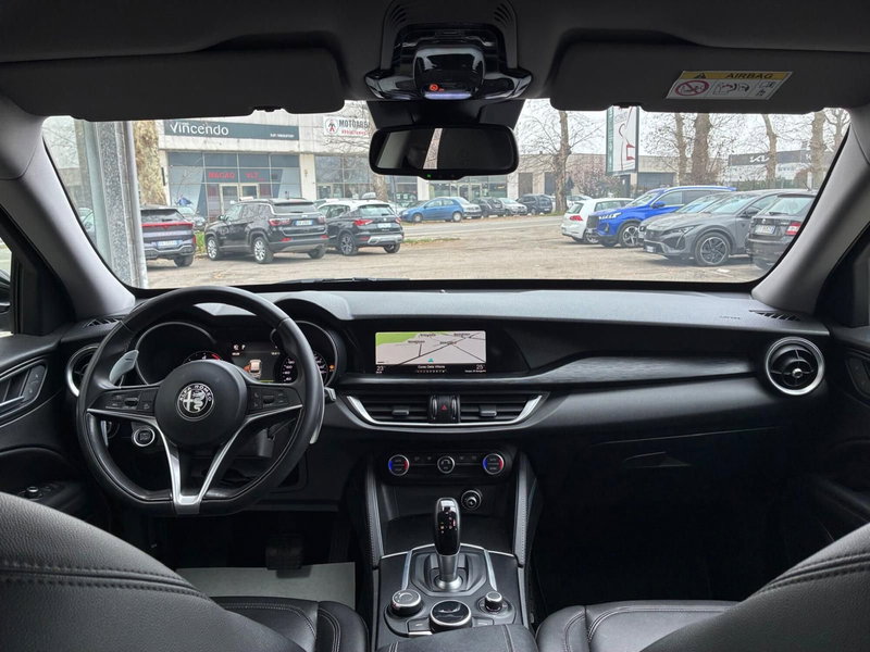 Alfa Romeo Stelvio usata a Monza e Brianza (8)