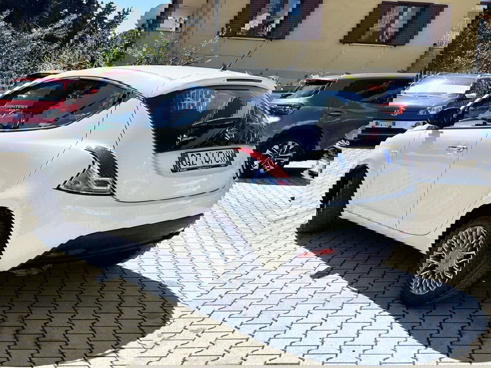 Lancia Ypsilon usata a Chieti (4)