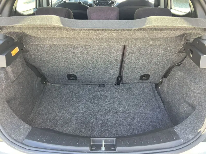 Lancia Ypsilon usata a Chieti (7)