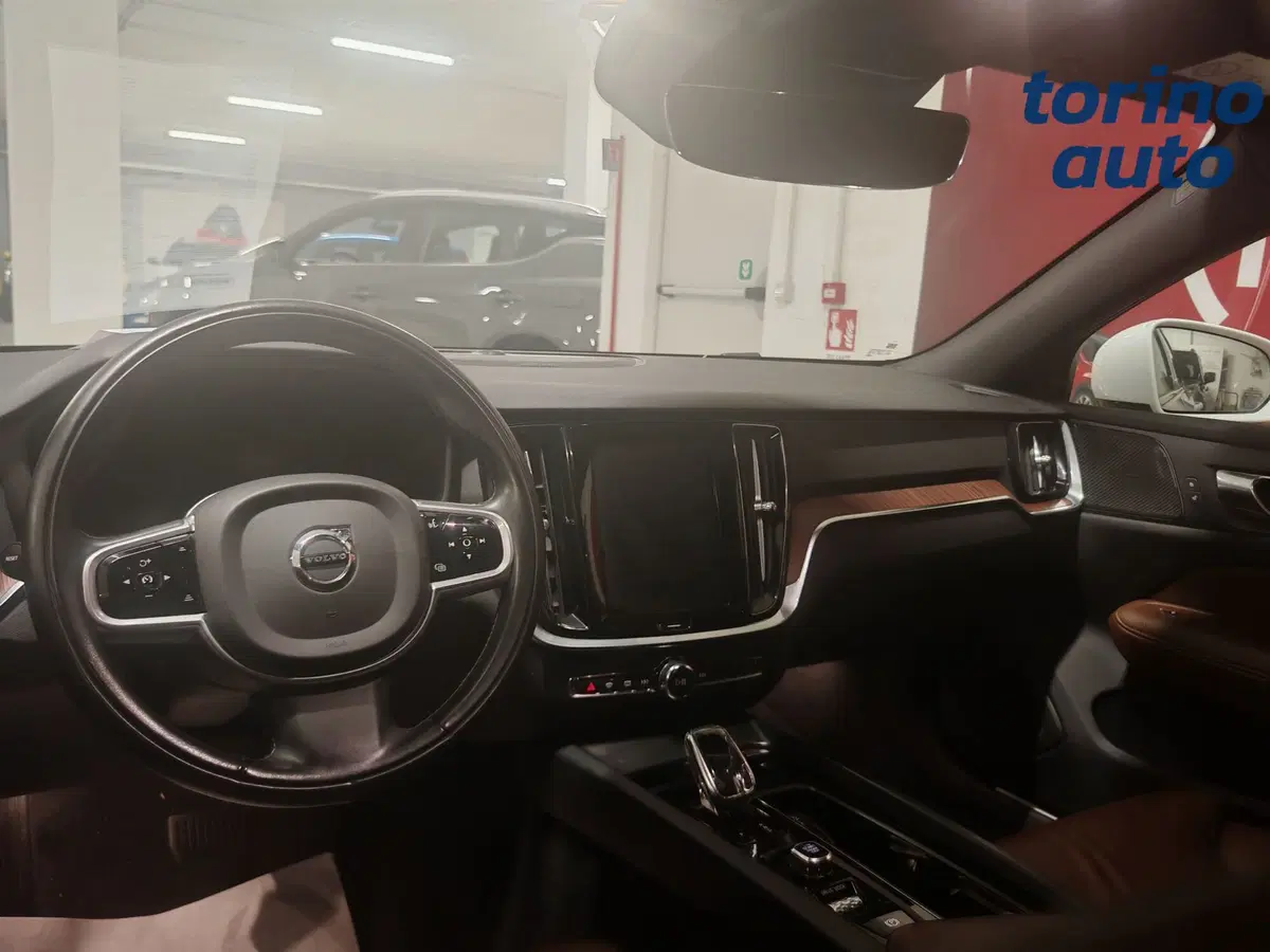 Volvo V60 usata a Torino (8)