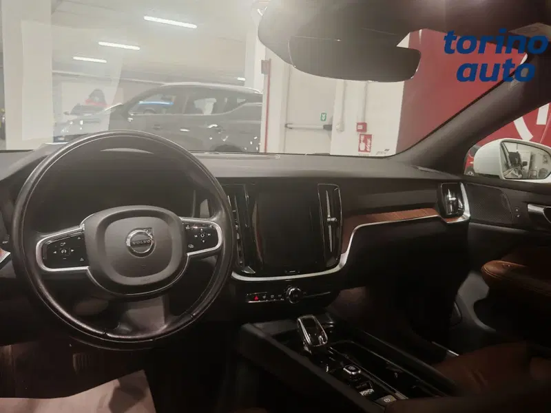Volvo V60 usata a Torino (8)
