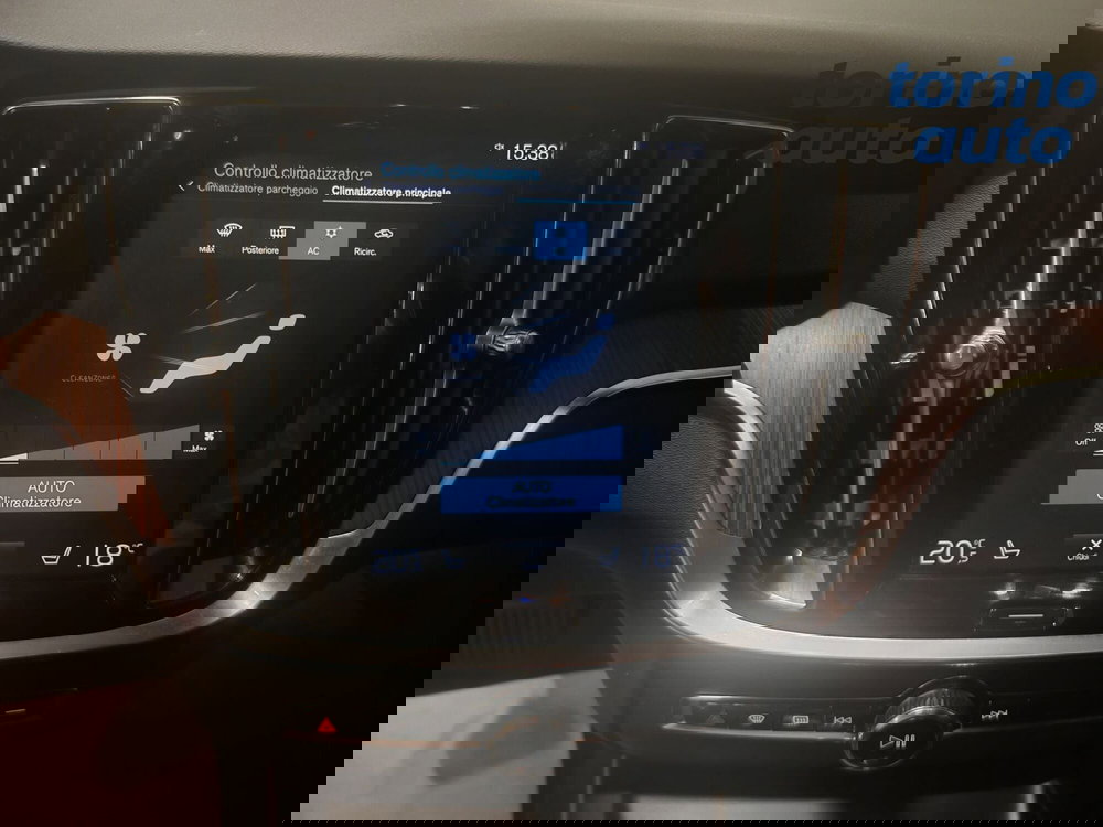 Volvo V60 usata a Torino (16)