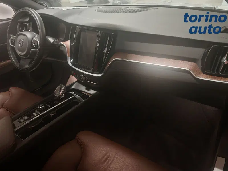 Volvo V60 usata a Torino (6)