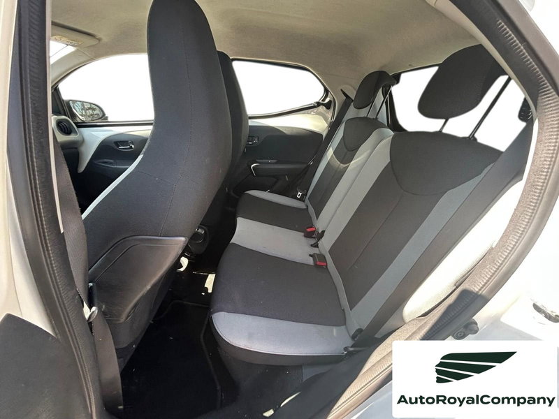 Toyota Aygo usata a Roma (6)