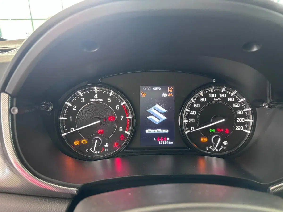 Suzuki Vitara usata a Milano (7)