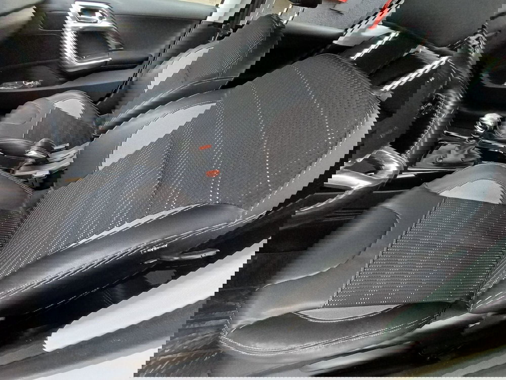 Peugeot 2008 usata a Modena (12)