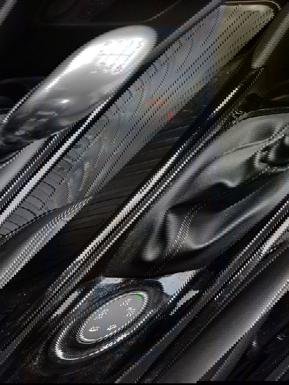 Peugeot 2008 usata a Modena (19)