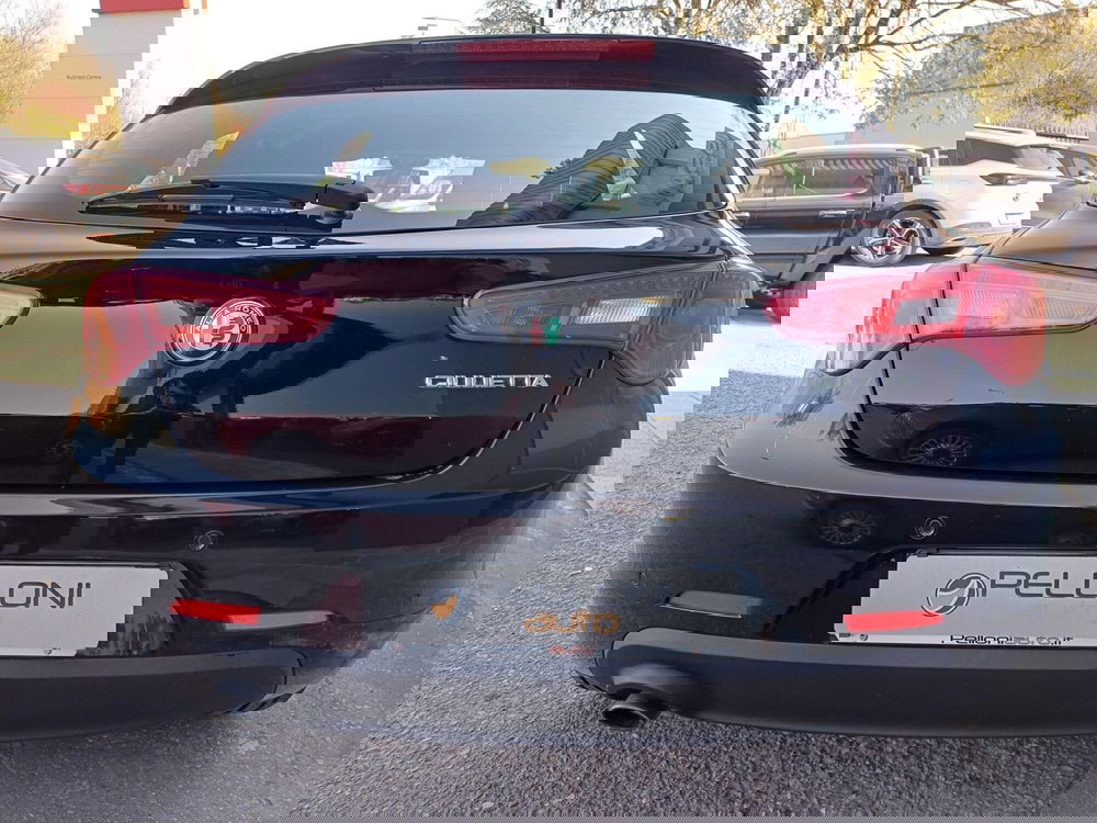 Alfa Romeo Giulietta usata a Modena (7)