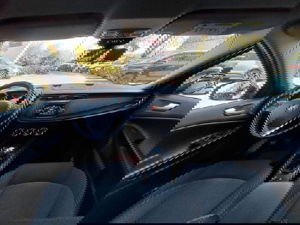 Alfa Romeo Giulietta usata a Modena (9)