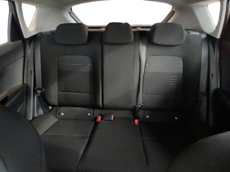 Hyundai Bayon nuova a Latina (16)