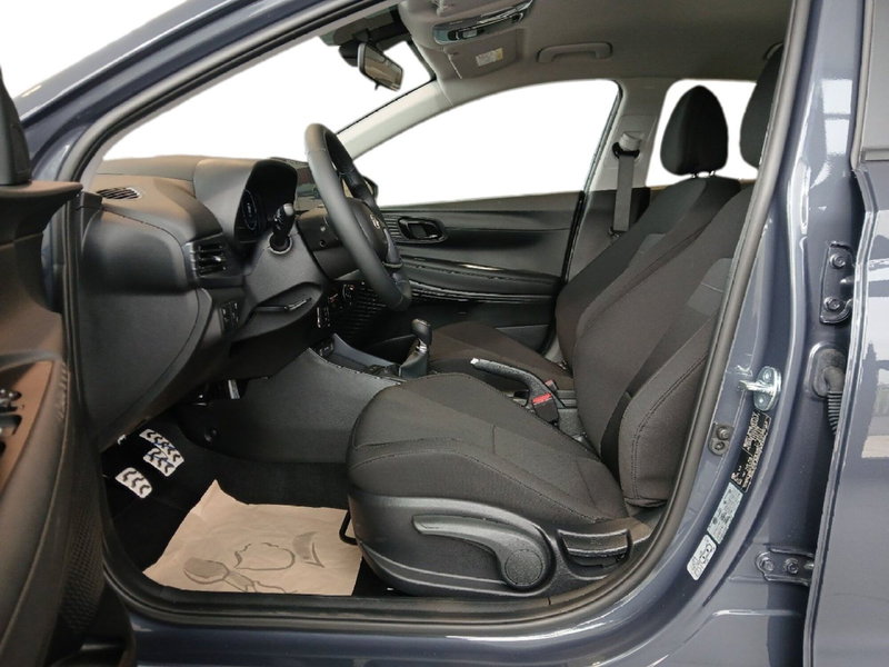 Hyundai Bayon nuova a Latina (17)