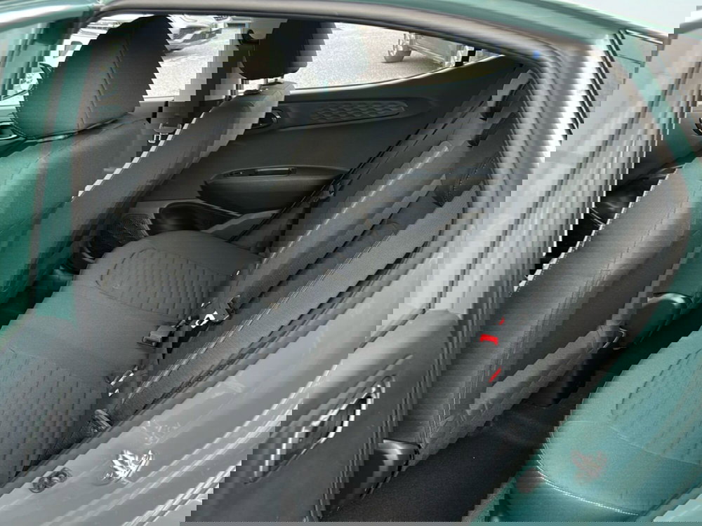 Hyundai i10 usata a Roma (12)