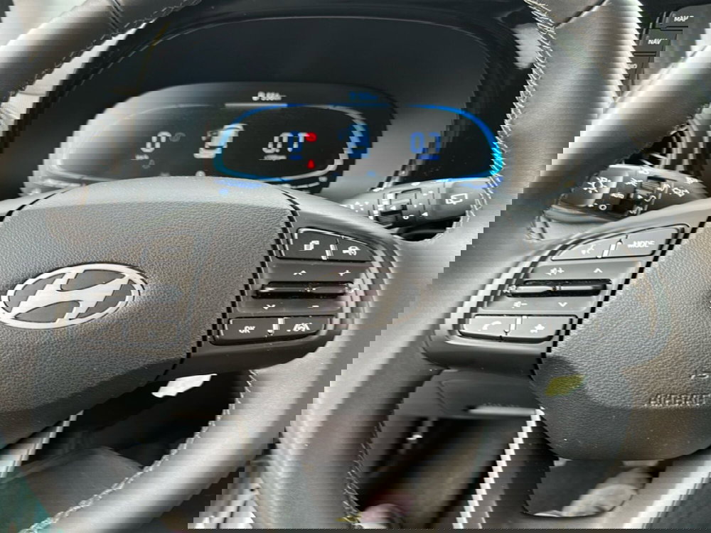 Hyundai i10 usata a Roma (15)