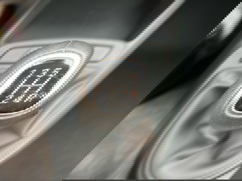 Hyundai i10 usata a Roma (19)