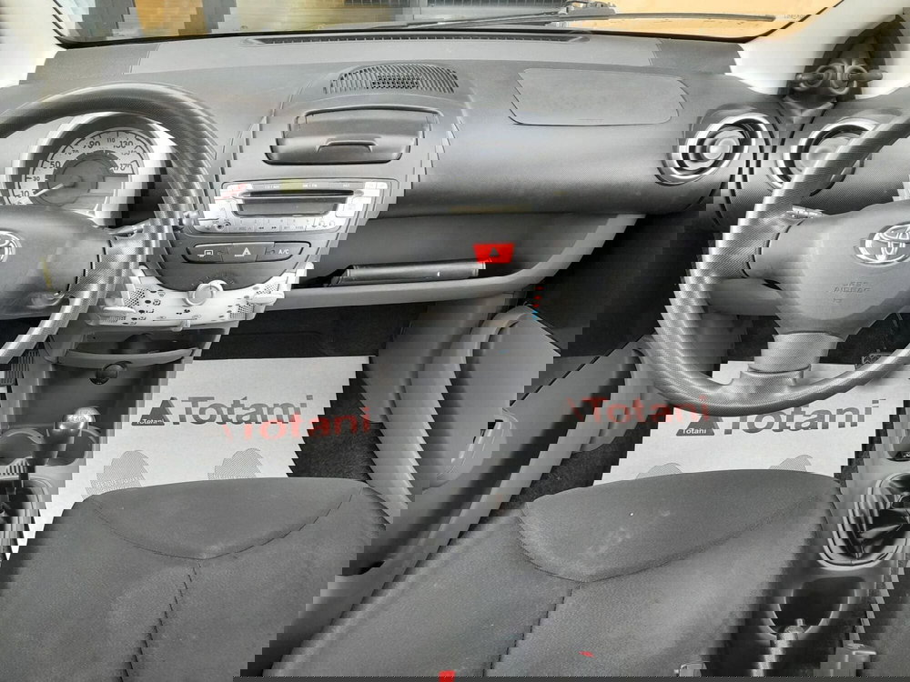 Toyota Aygo usata a L'Aquila (8)