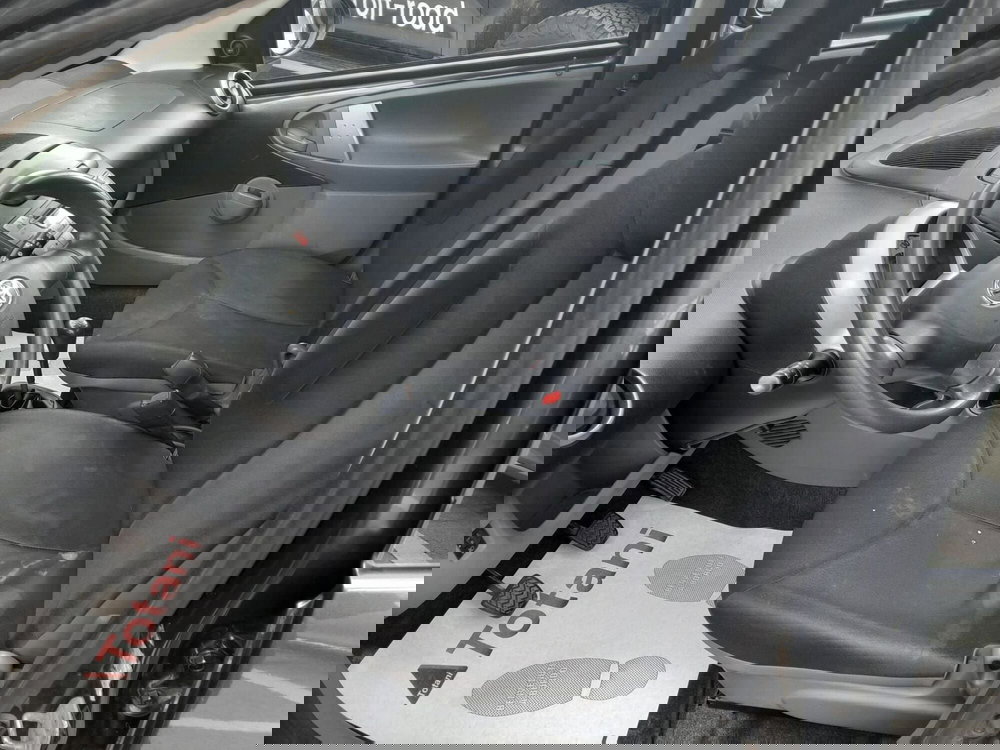 Toyota Aygo usata a L'Aquila (9)