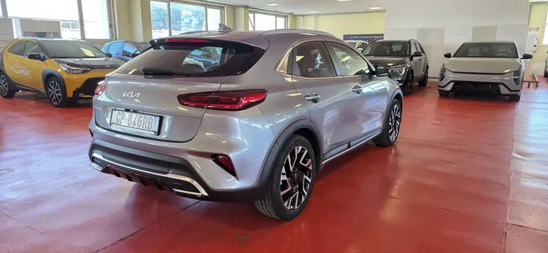 Kia XCeed usata a Messina (4)