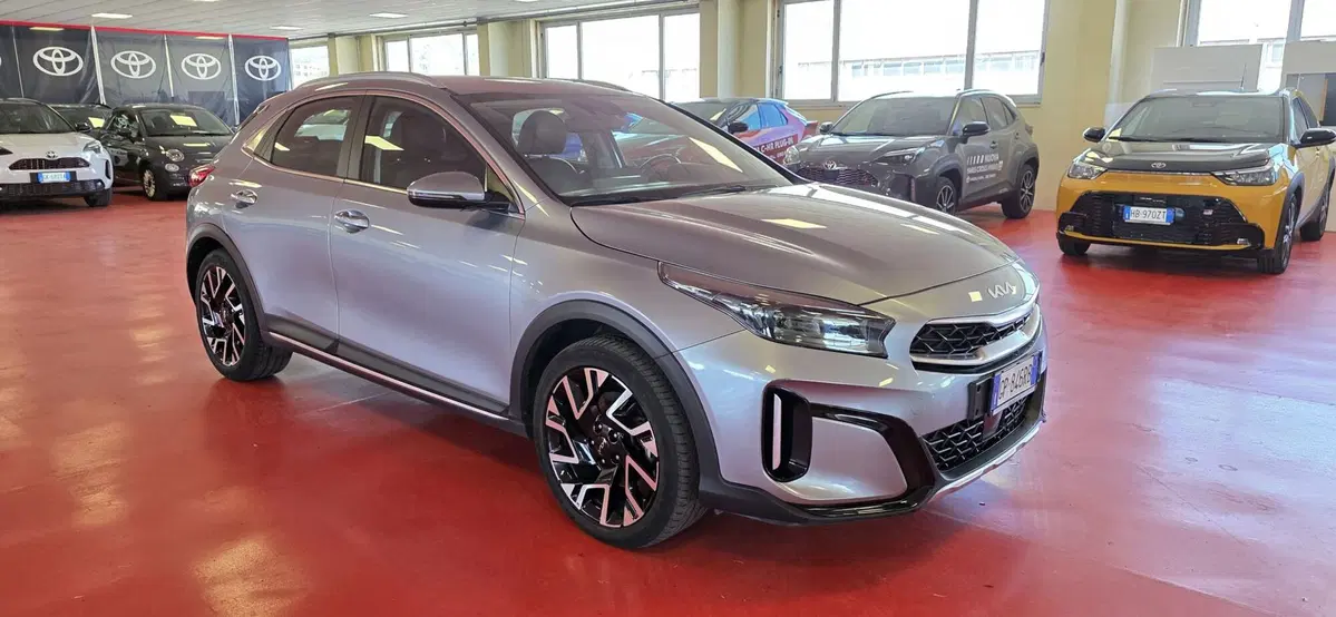 Kia XCeed usata a Messina (5)