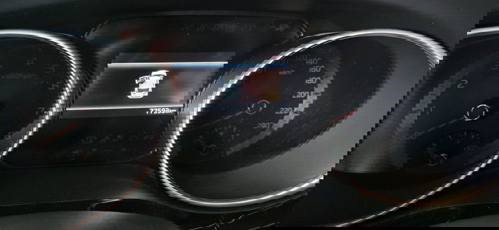 Kia XCeed usata a Messina (8)